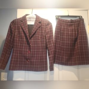Petite Sophisticate Suit - Size 0